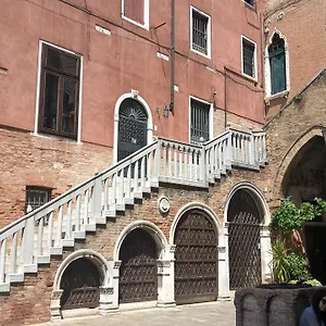 Scalon Del Doge Nocleg ze śniadaniem Wenecja